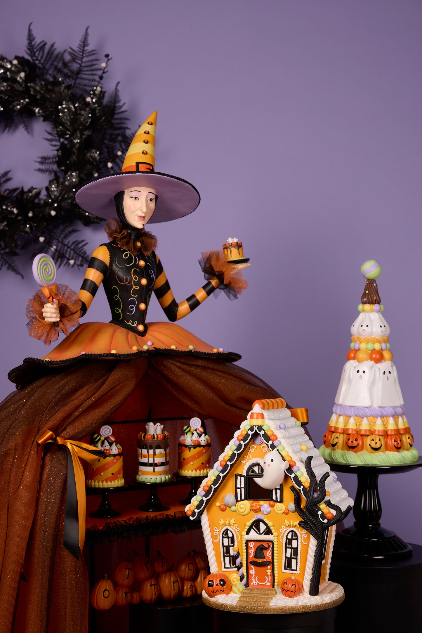 61 Cm Spooky Skull Wreath