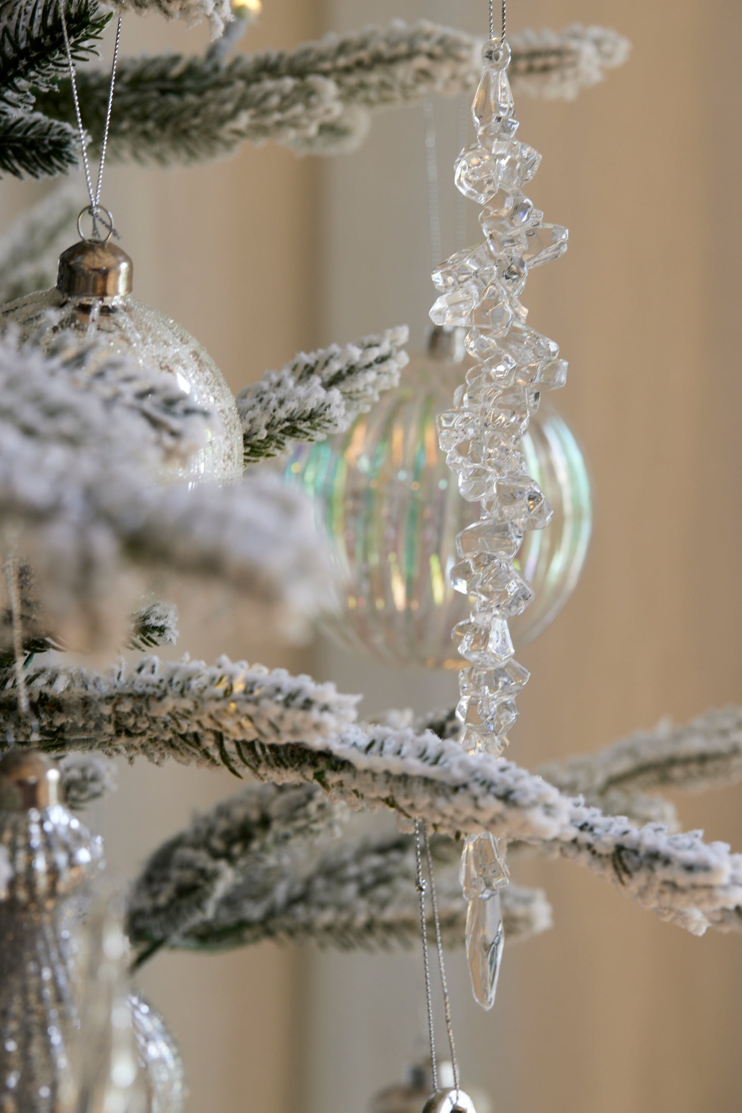 Iridescent Swirl Icycle Hanging