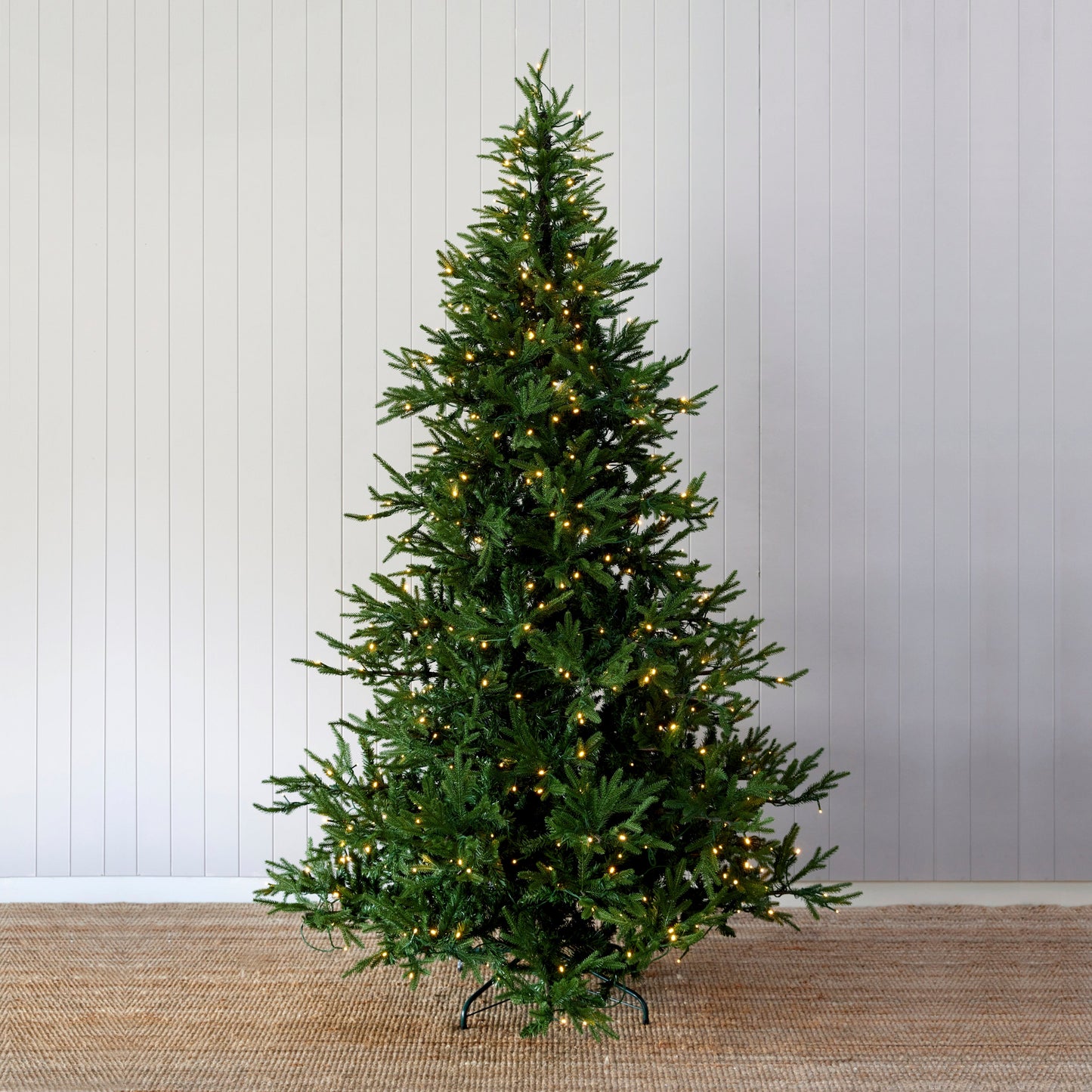 7.5 Ft. Balsam Fir Green Tree - 570 LED