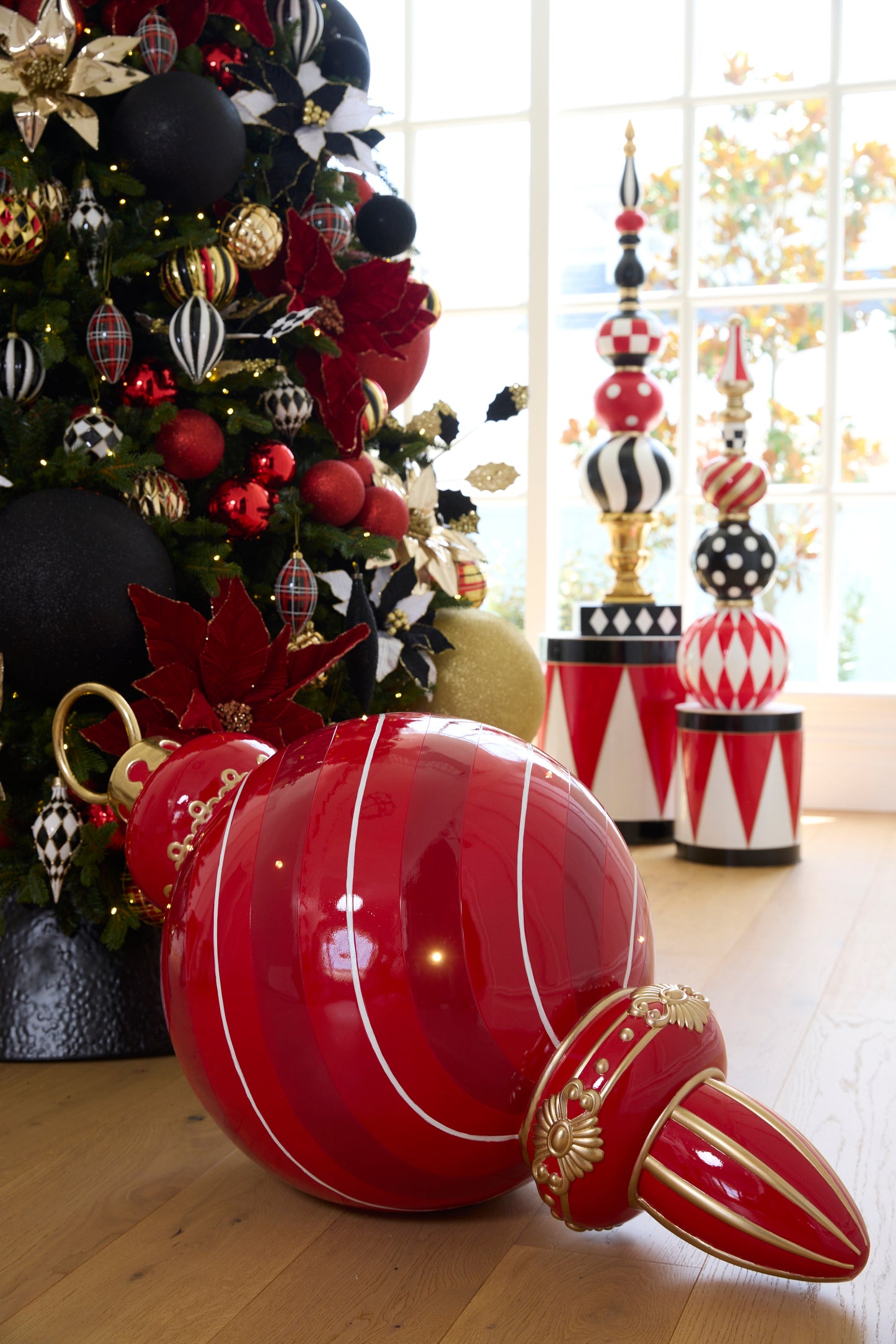 111.5 LUXE RED LED FINIAL