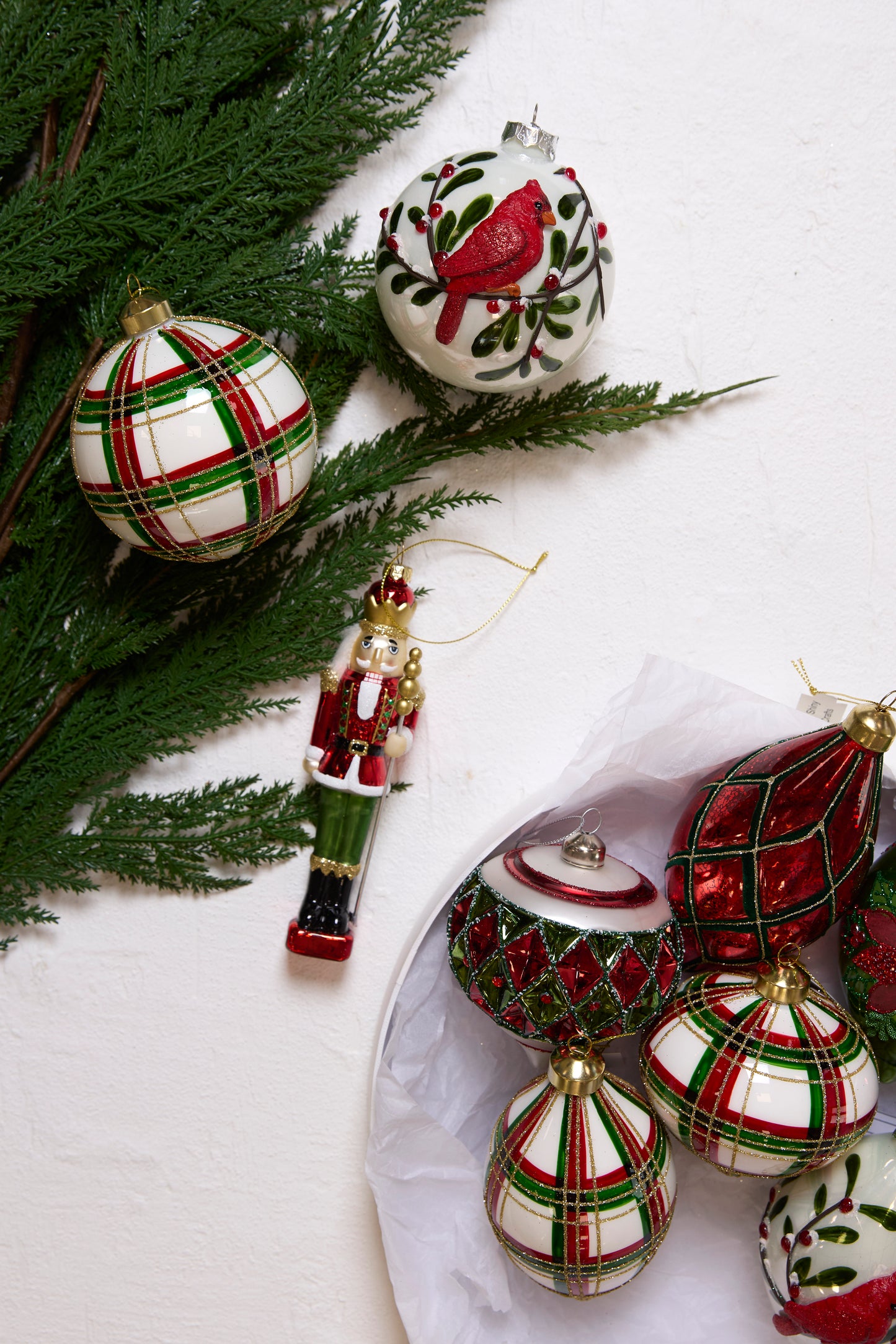 GLASS TRADITIONAL NUTCRACKER WITH STAFF HANGING