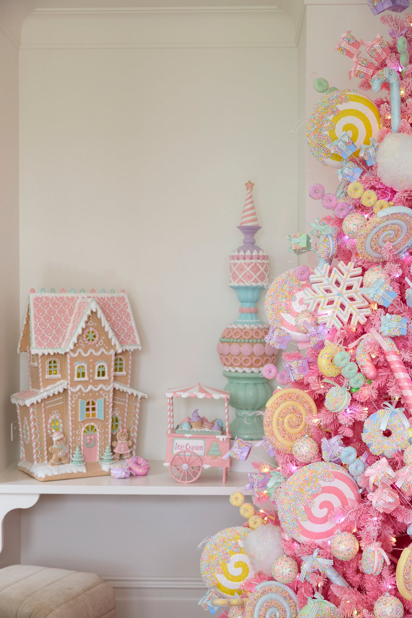 PIPED PASTEL ICE CREAM CART