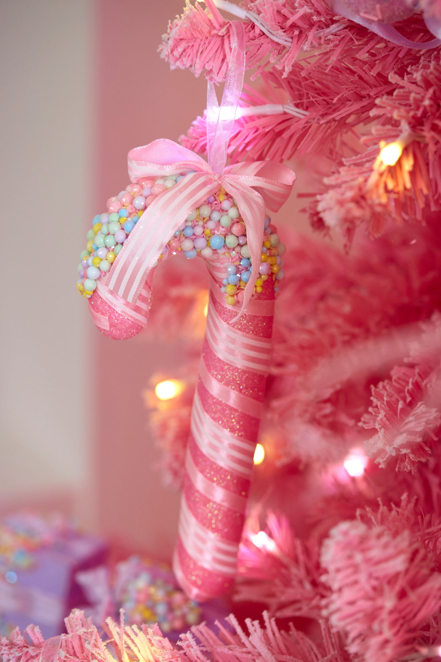 SMALL ICED SPRINKLE PINK CANDY CANE HANGING