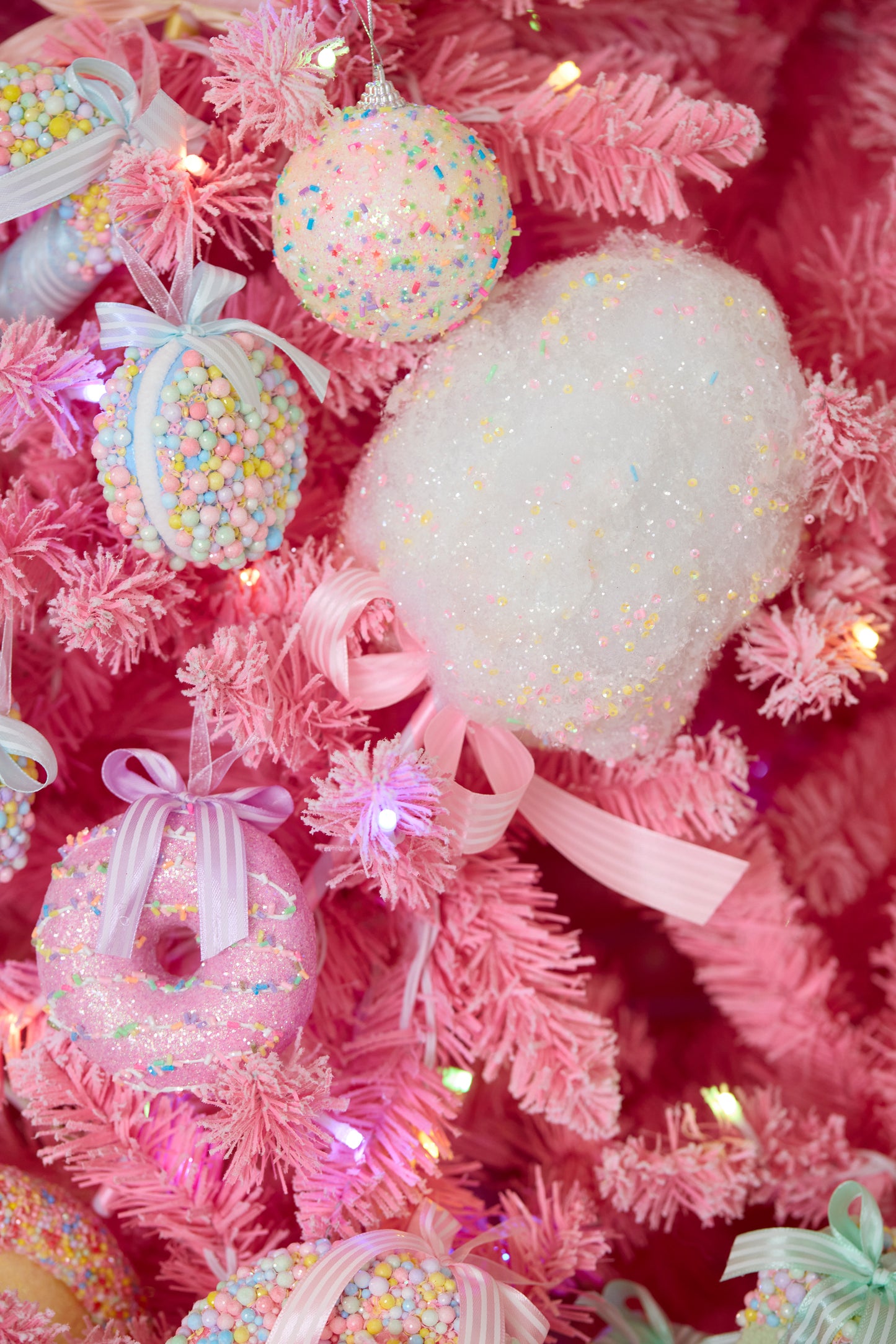 6PK PASTEL HANGING DONUTS