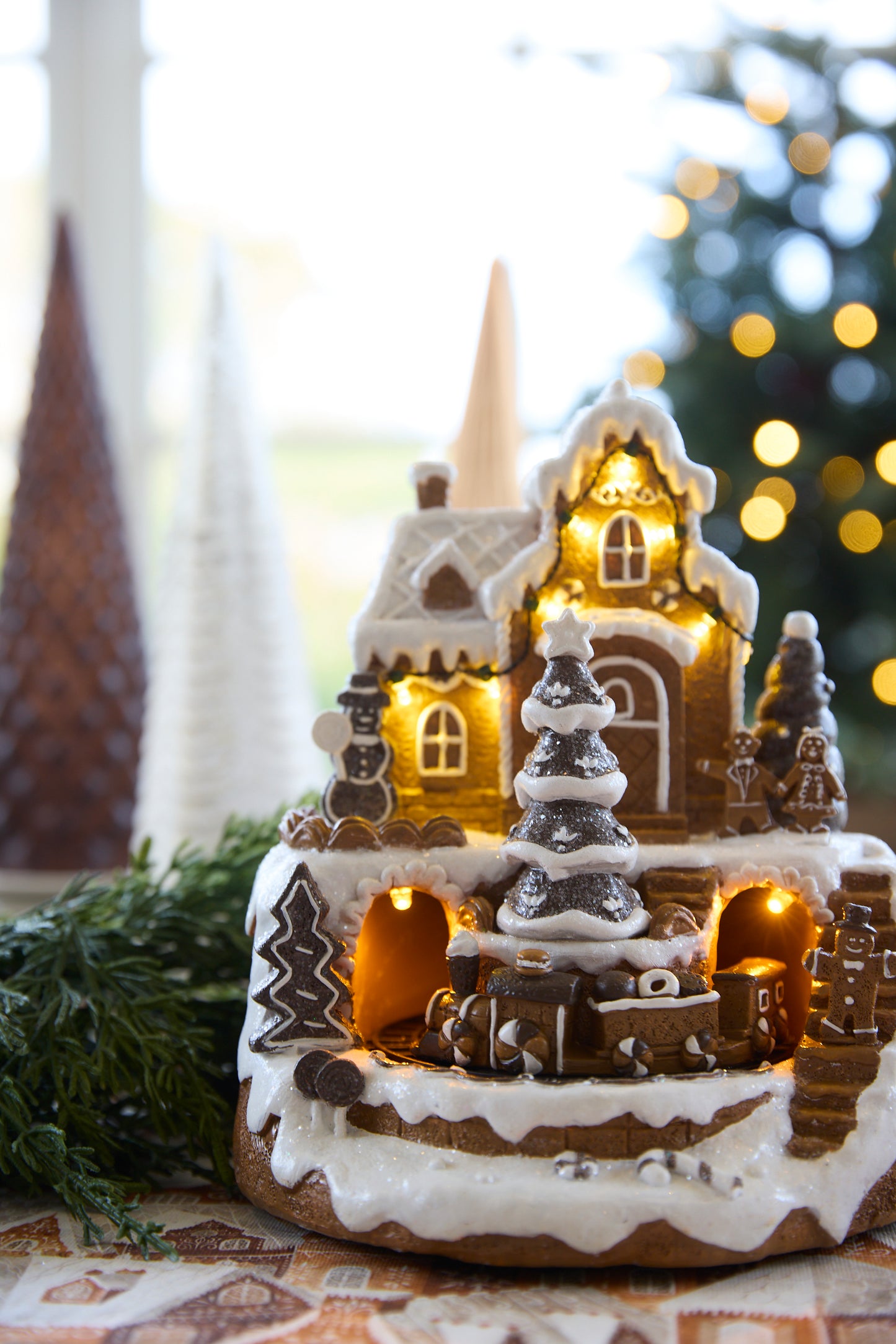 LED PIPED GINGERBREAD VILLAGE WITH TRAIN