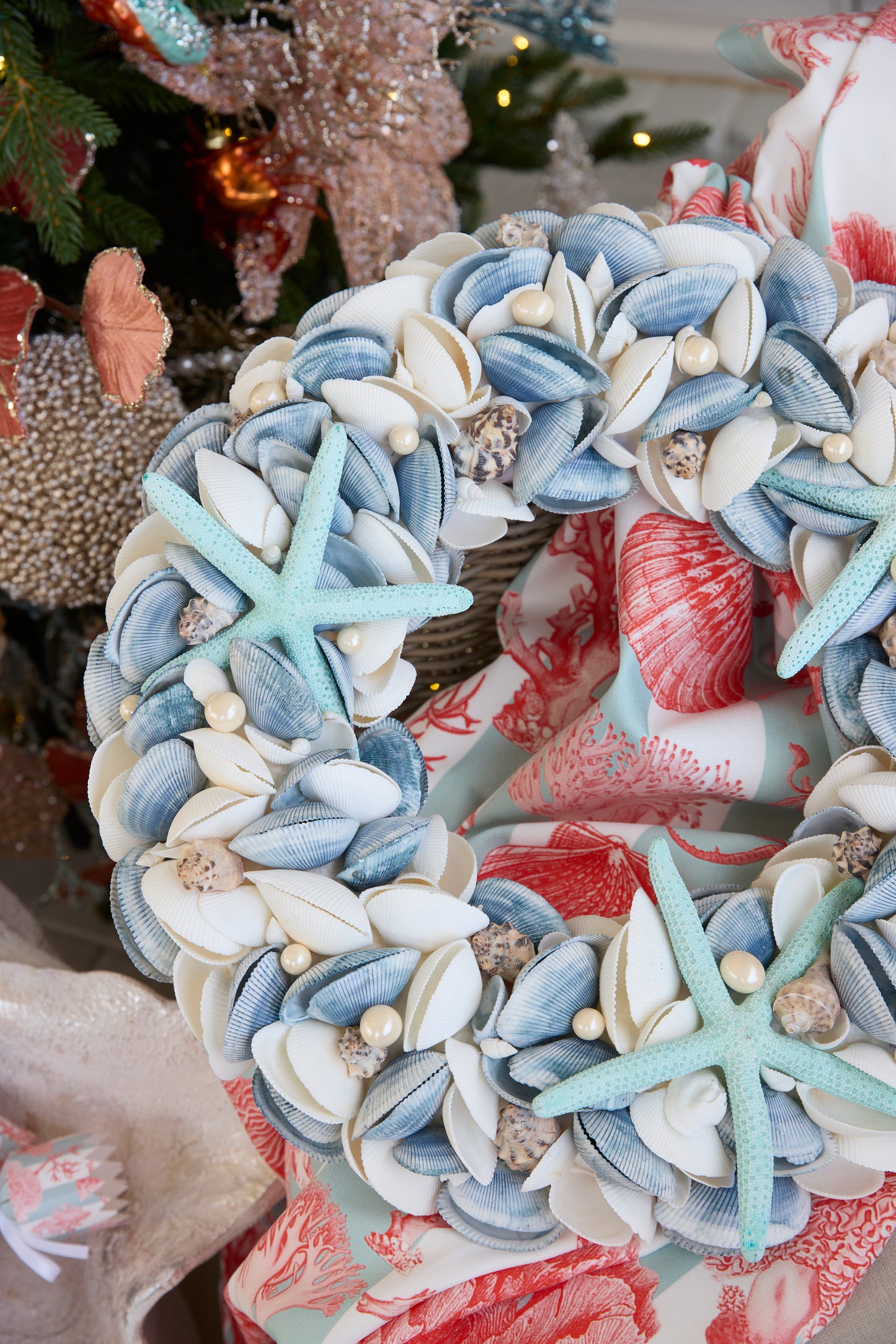 44 CM BLUE CLAM STARFISH WREATH