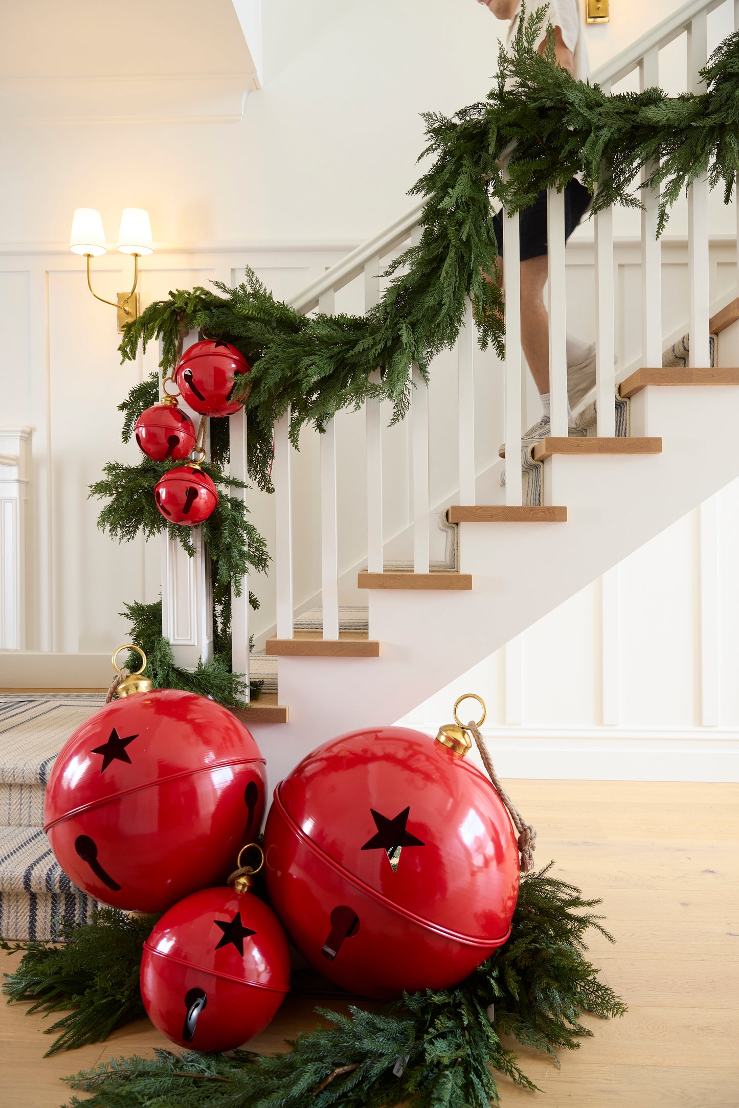 60 CM GLOSS RED BELL