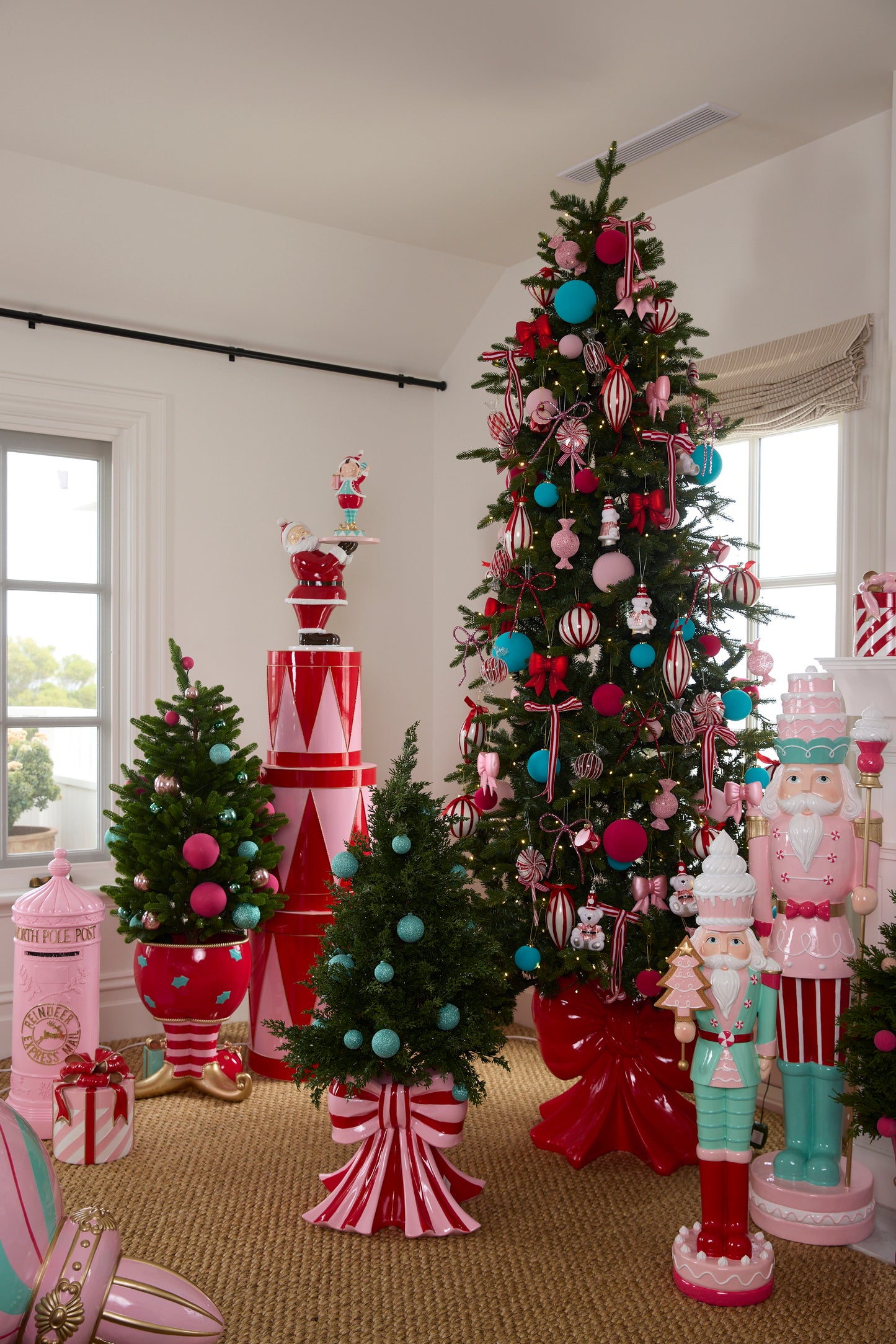 25.5 CM RED BOW PRESENT