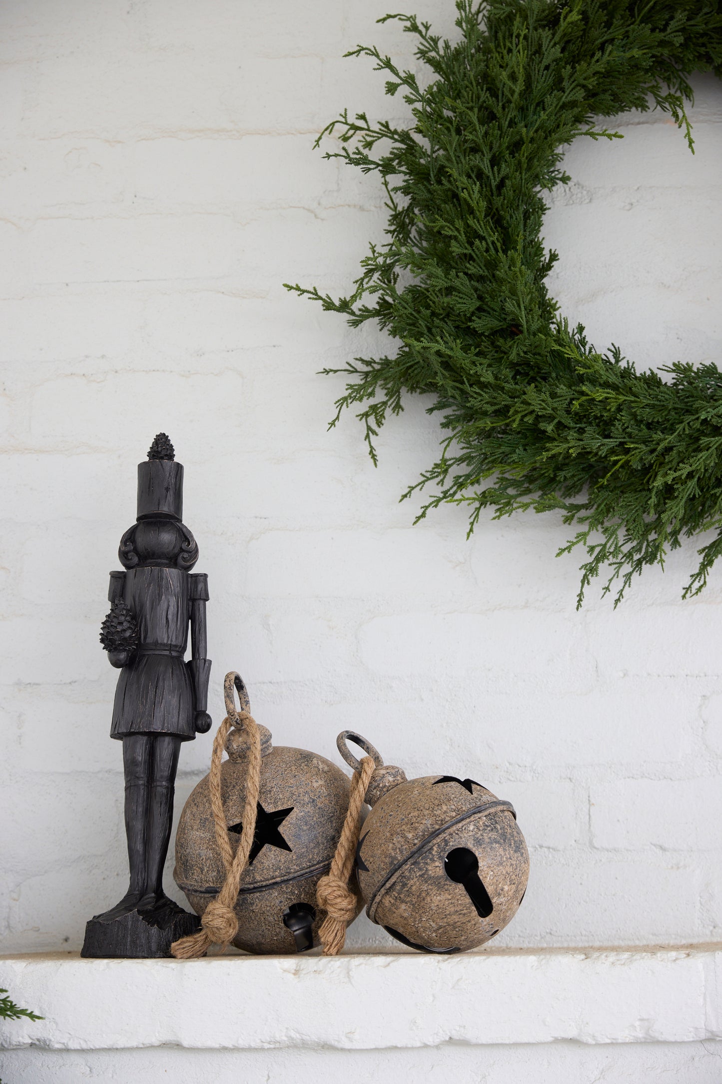 52.5 CM RUSTIC PINECONE SOLDIER