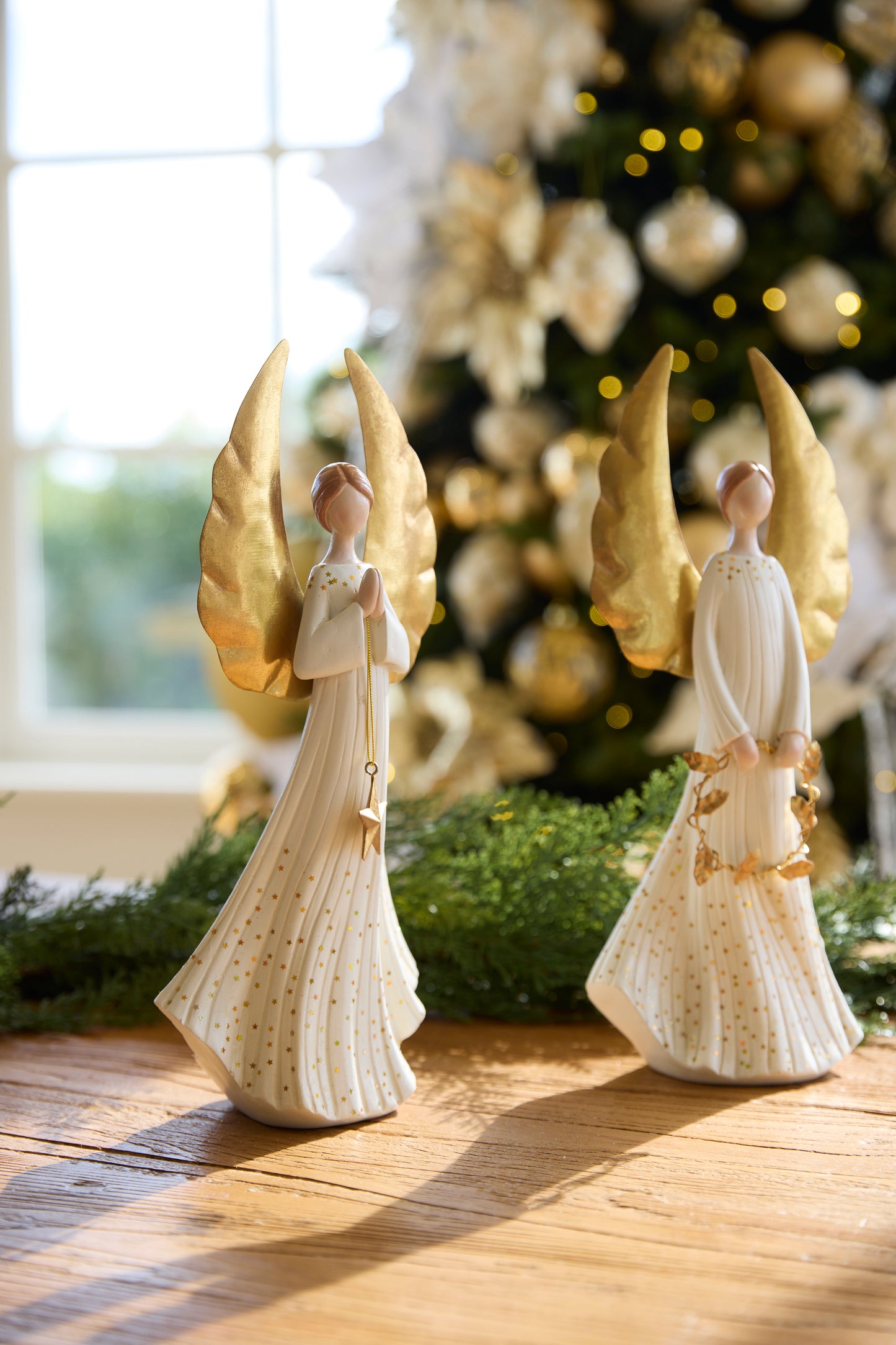 WHITE AND GOLD ANGEL PRAYING