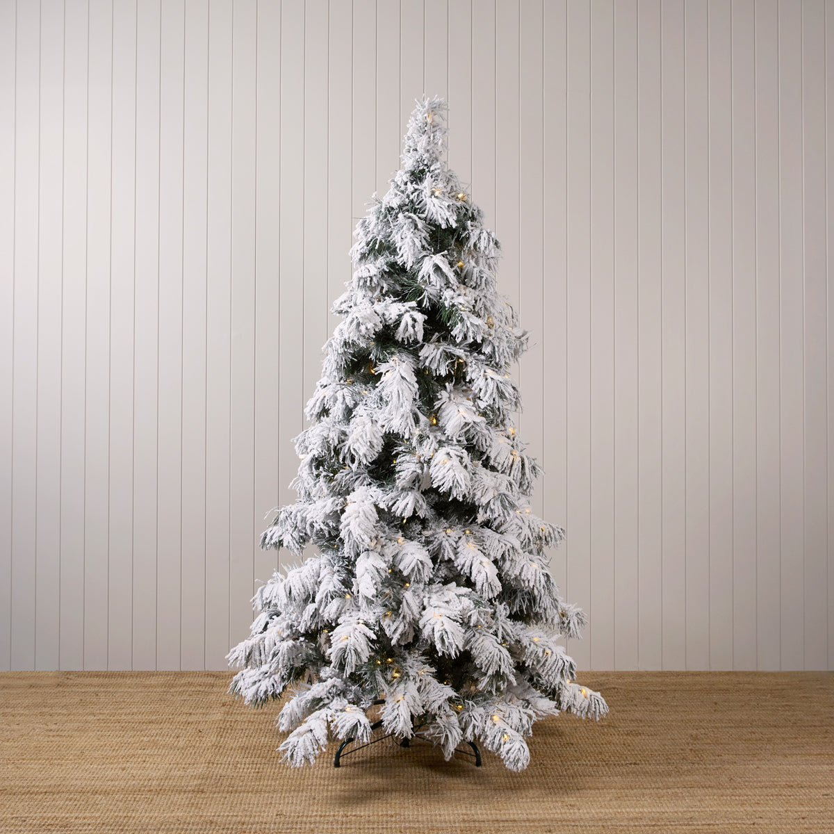 7 Ft Winter Fir Snow Tree - 400 Led