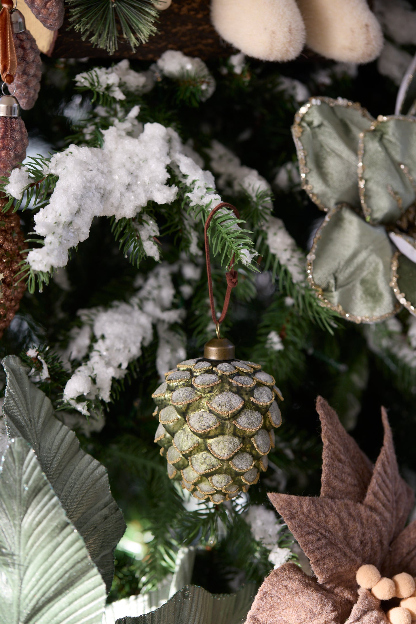 FROSTED GREEN PINECONE BAUBLE