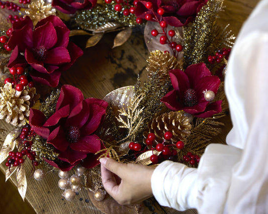 5 Pinterest-worthy luxury Christmas decorations for a timeless home this Christmas