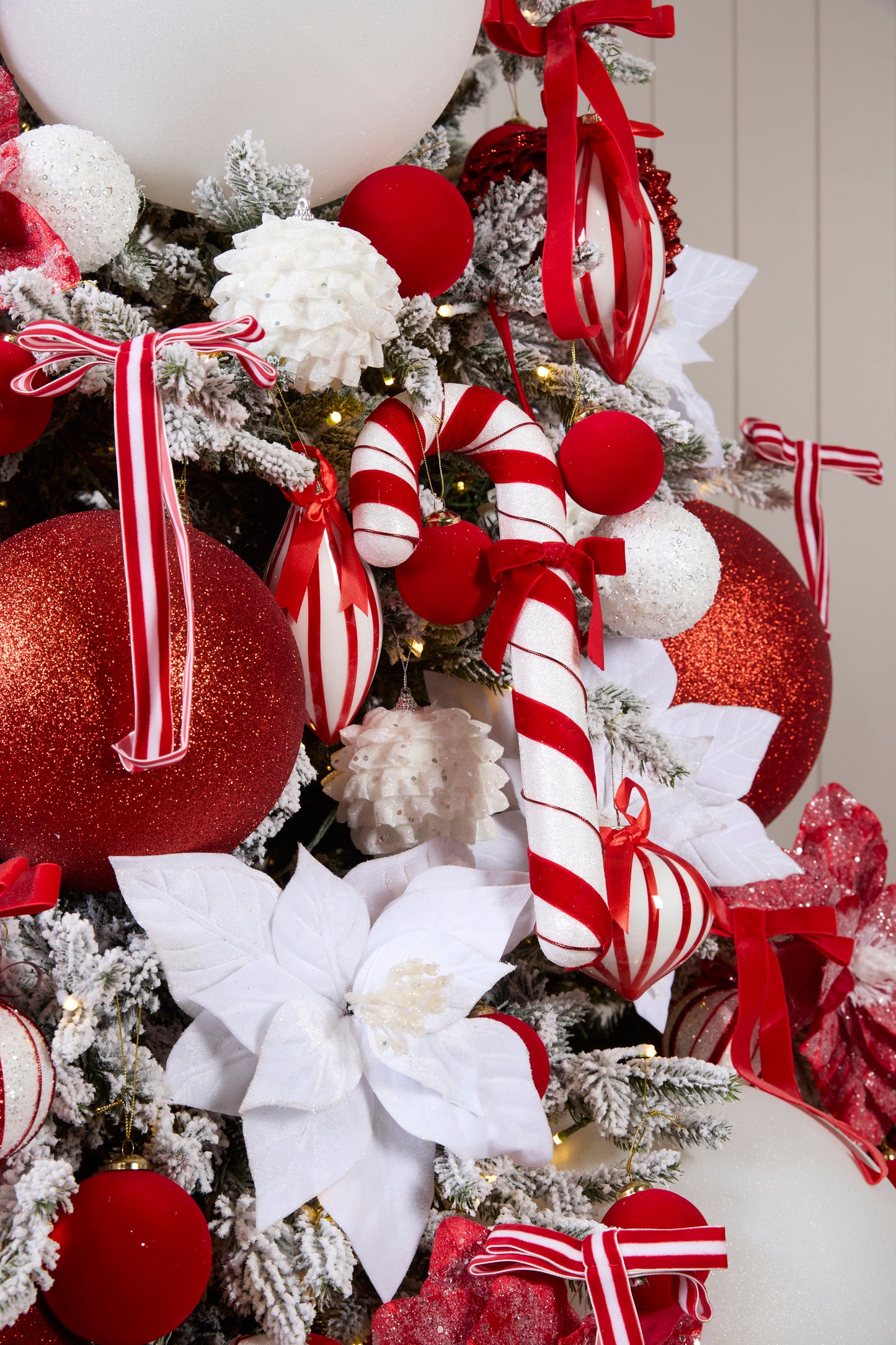 PEPPERMINT ORNAMENT PACKAGE - 7.5FT / 8FT