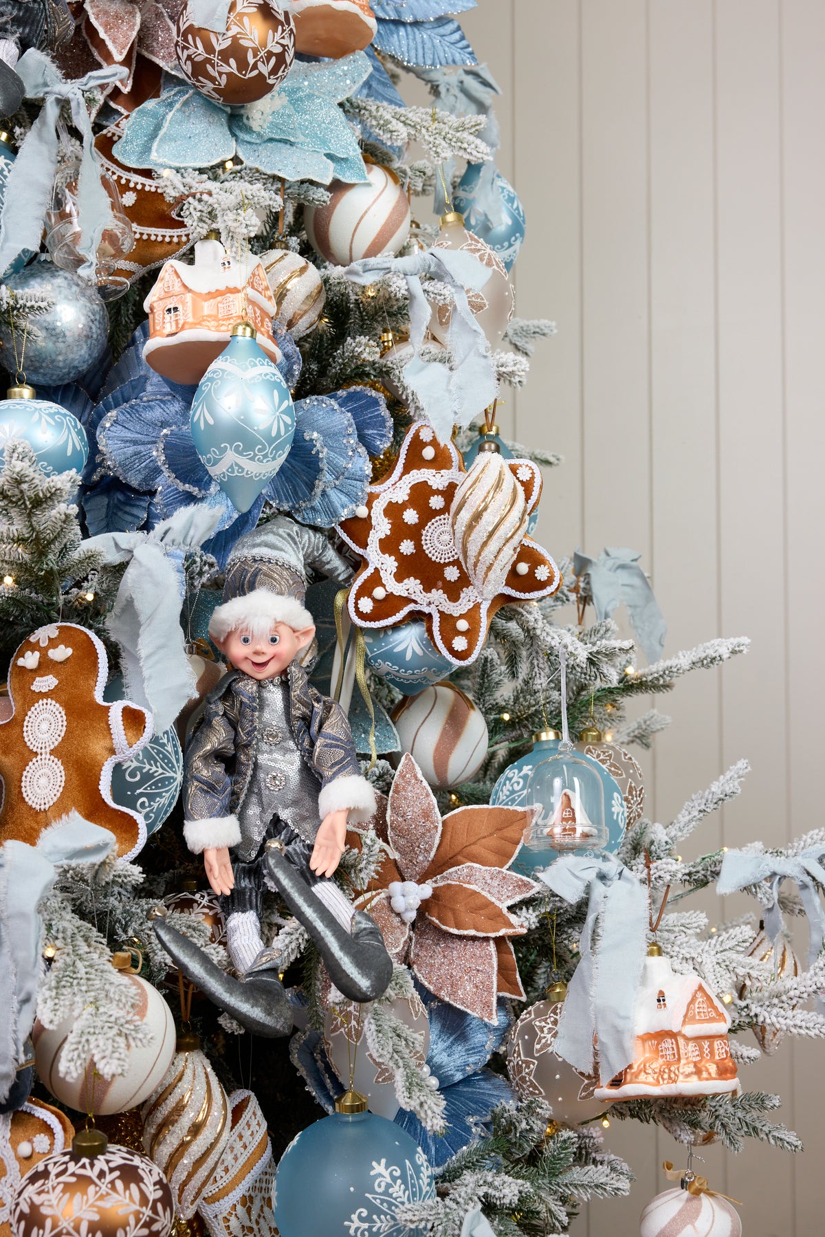 Bluebell Bakehouse Ornament Package - 7.5FT - 8FT