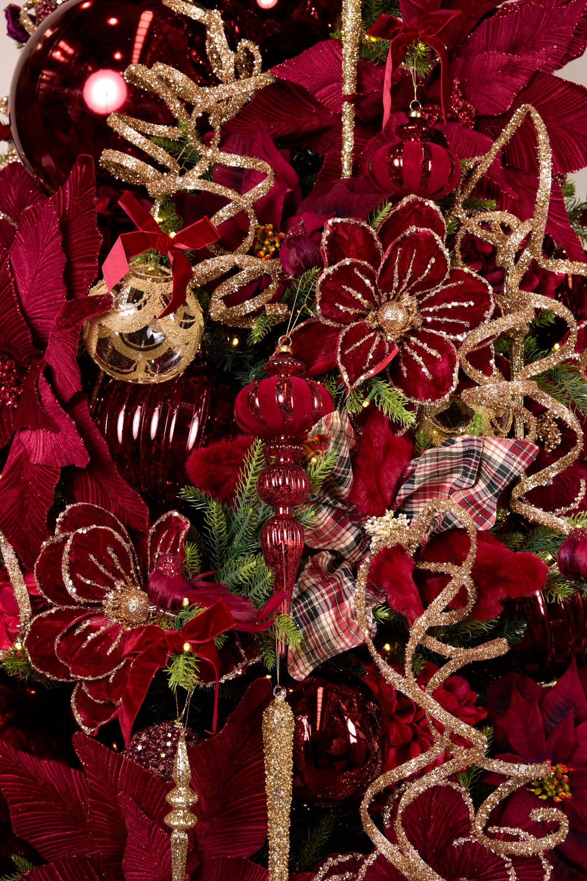 Gilded Merlot Ornament Package - 5.5FT - 6FT