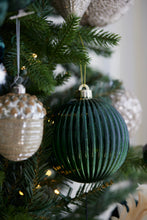Load image into Gallery viewer, 12Cm Ribbed Dark Green Mercury Bauble
