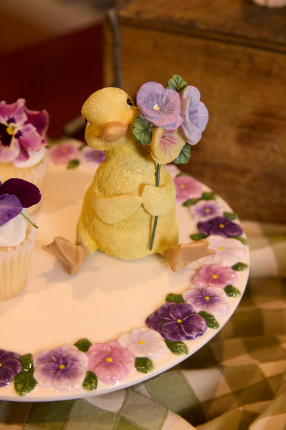 PANSY PETALS CAKE STAND