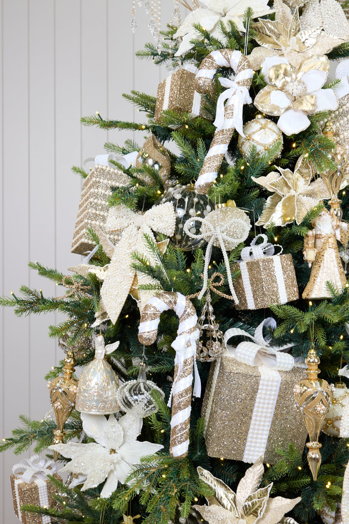 Pearl Lumiere Ornament Package - 5.5FT - 6FT