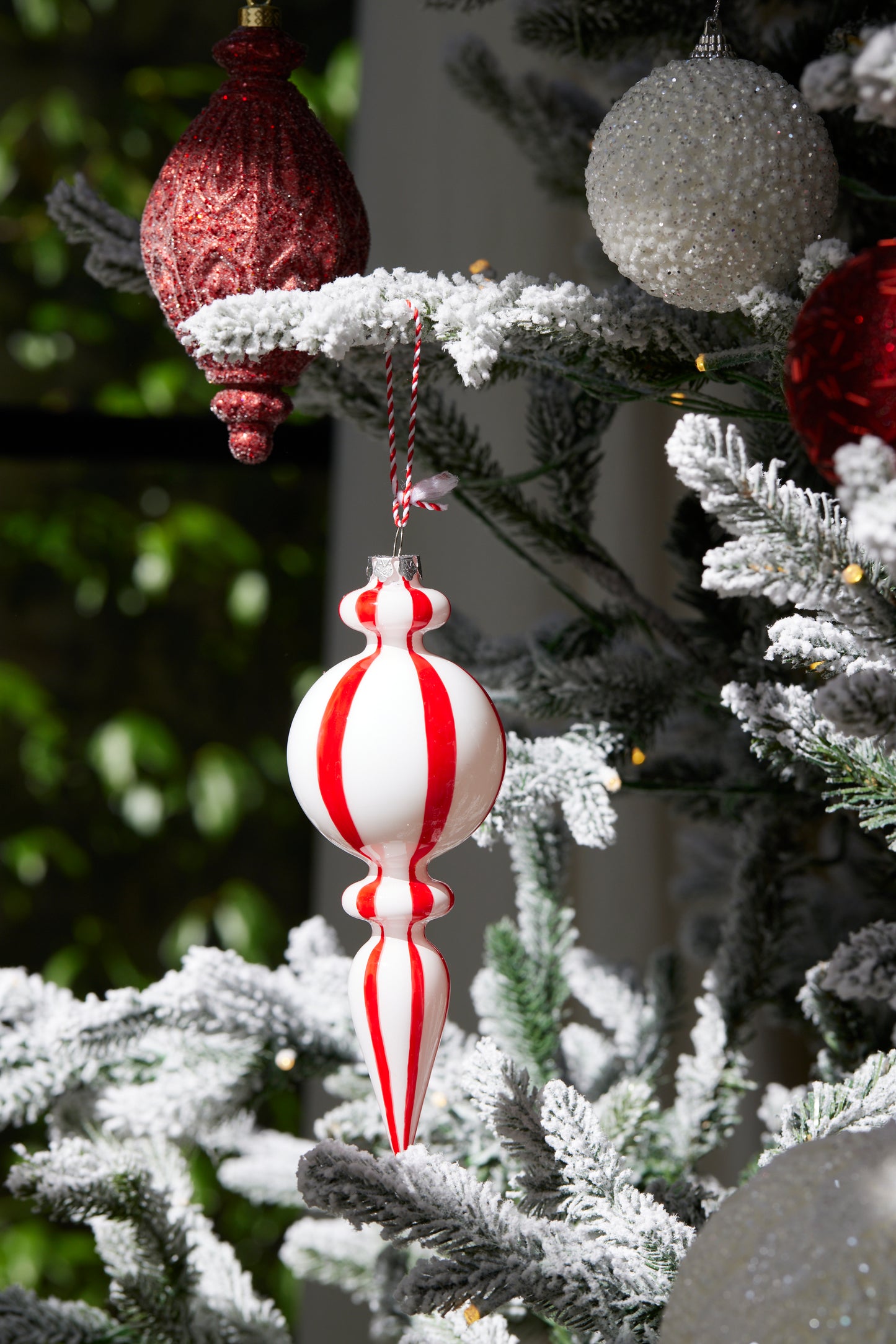 High Shine Peppermint Round Finial