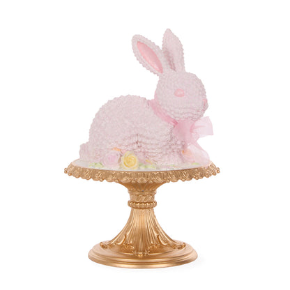 MERINGUE BUNNY ON PEDESTAL
