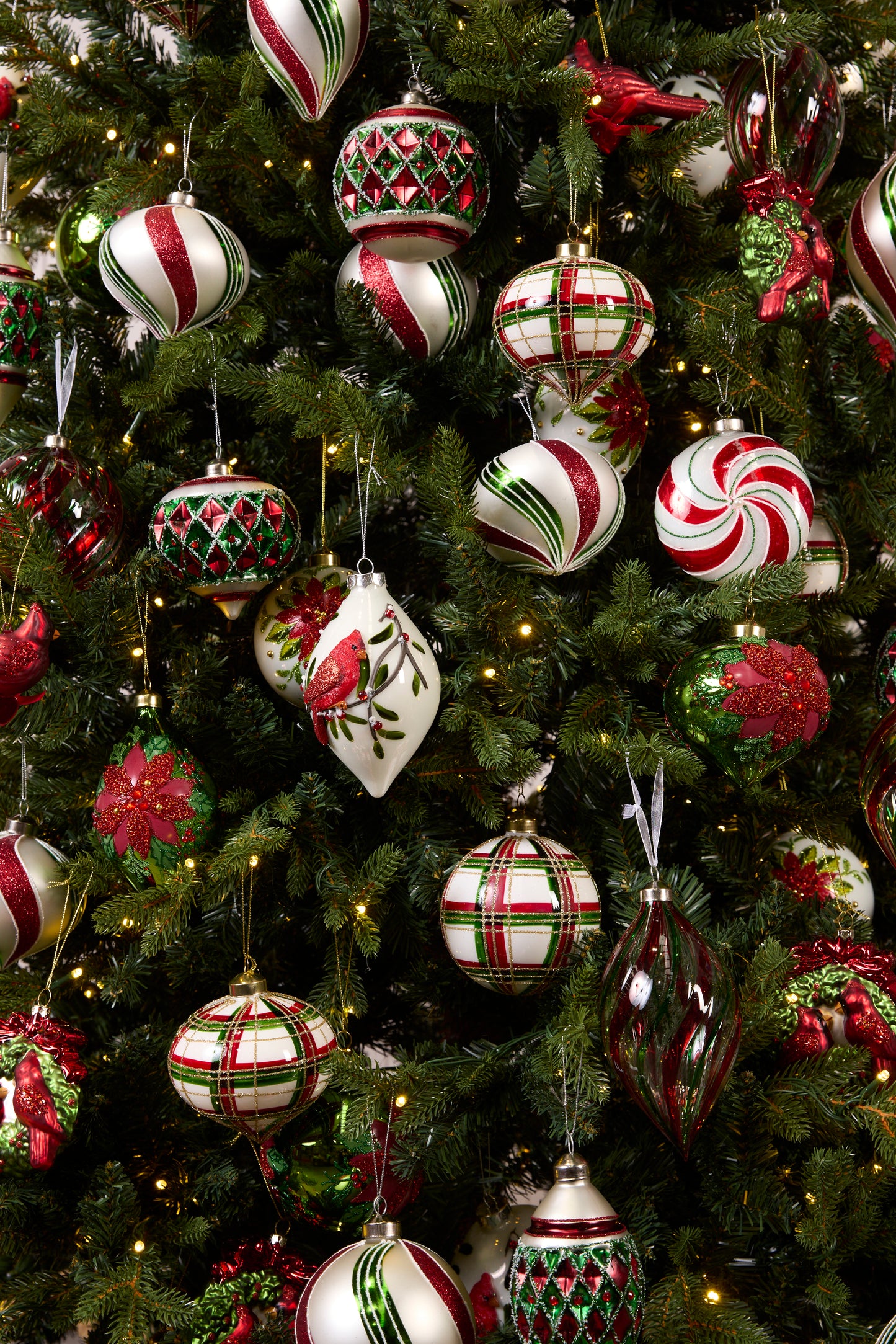 PROVINCIAL ORNAMENT PACKAGE - 7.5FT / 8FT