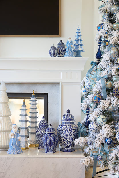 57 CM BLUE AND WHITE PAGODA