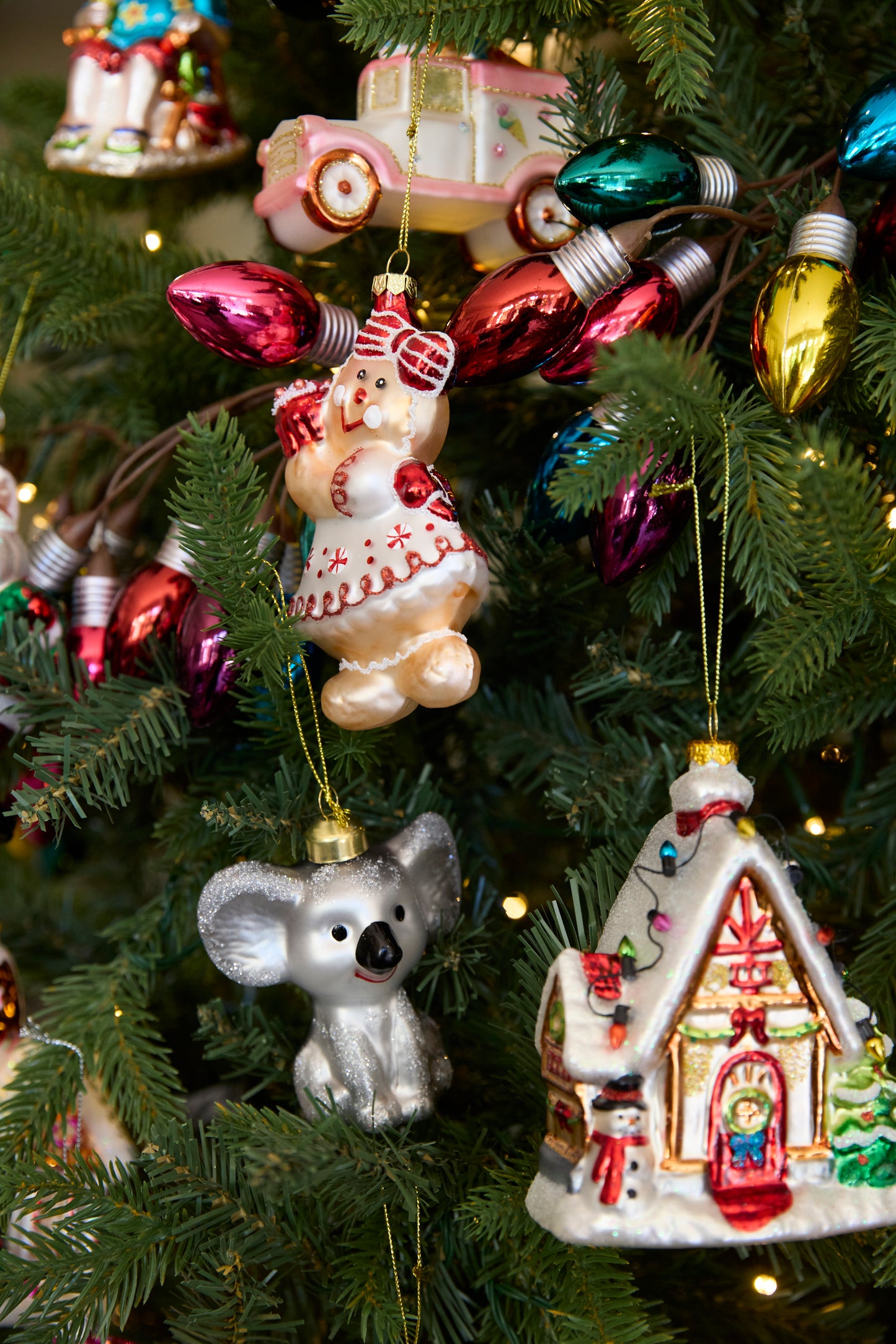 Retro Gingerbread Girl With Cupcake Hanging