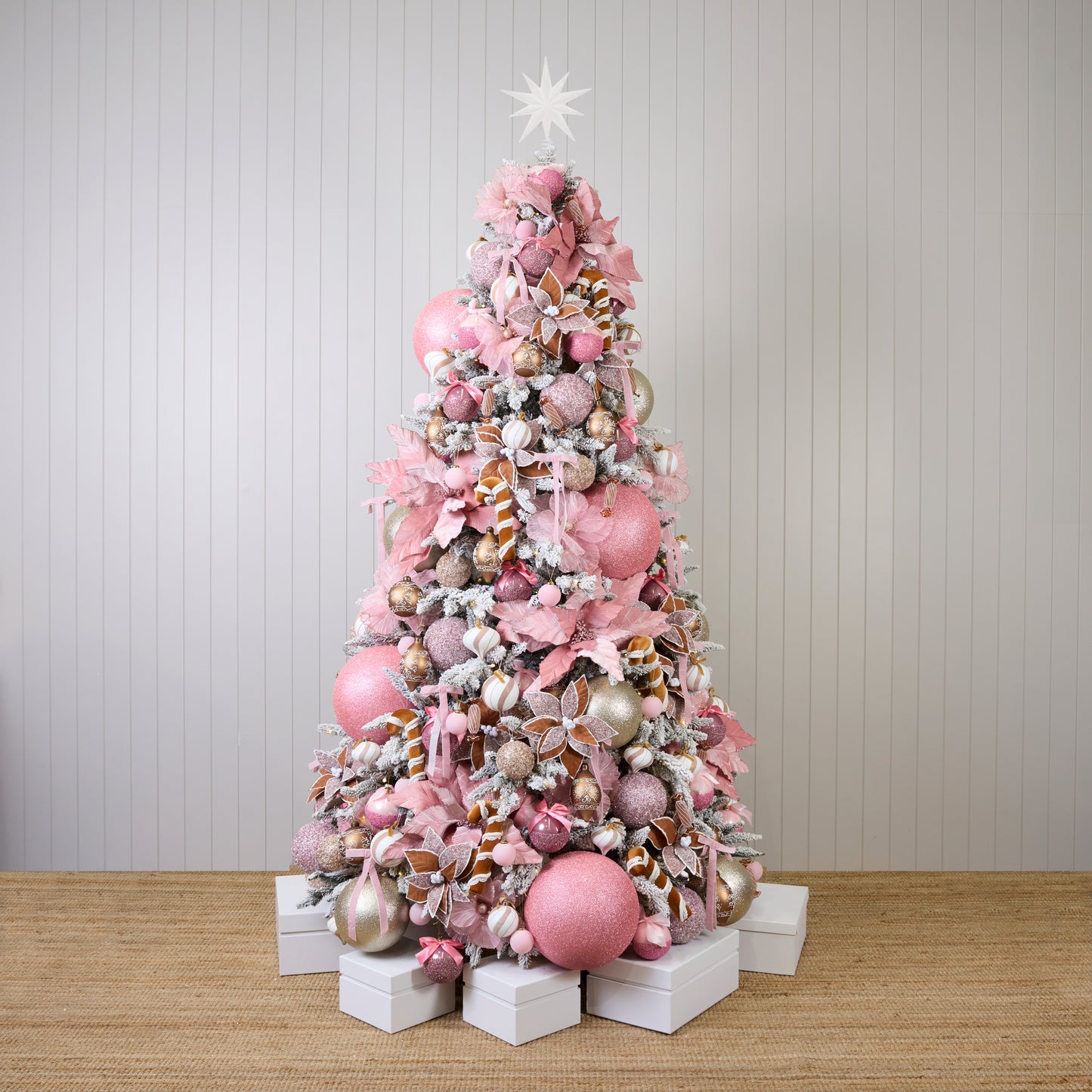 PASTEL GINGERBREAD ORNAMENT PACKAGE - 7.5FT / 8FT