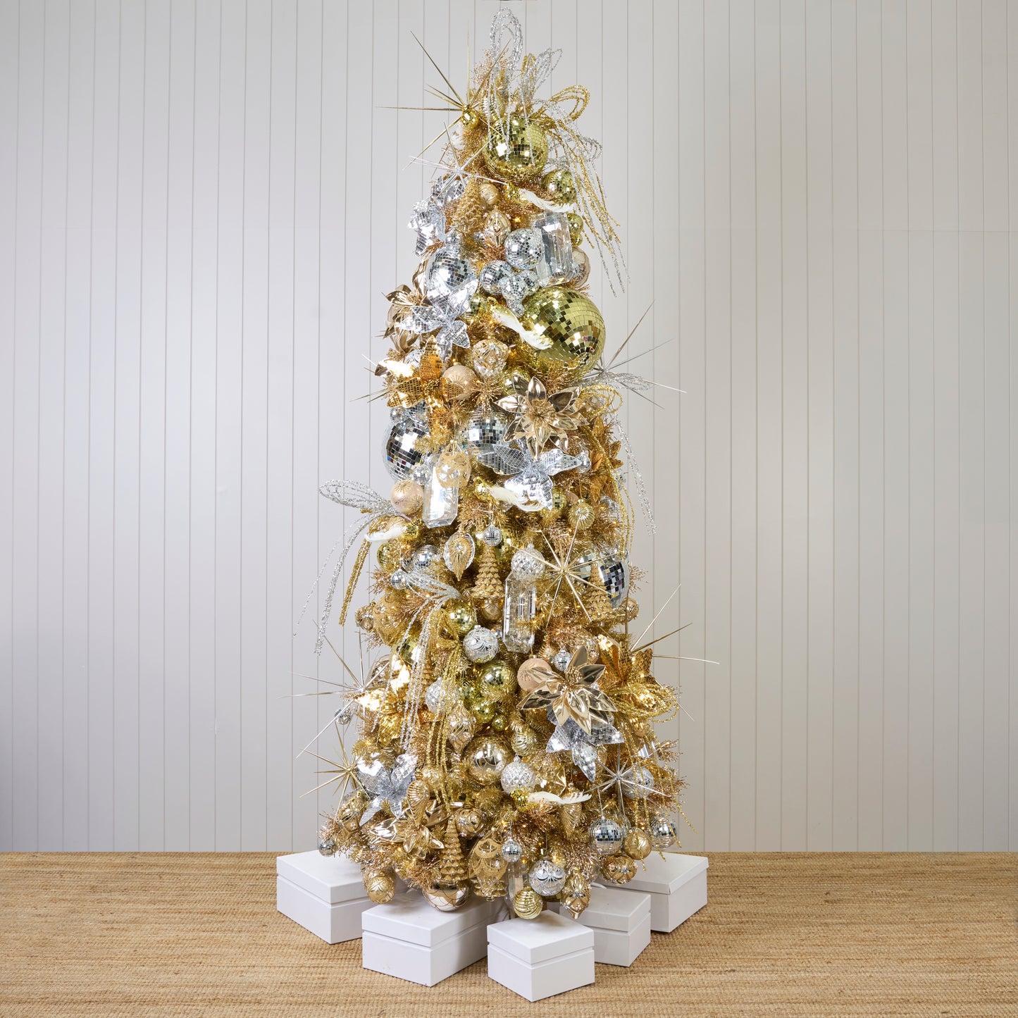 STARDUST ORNAMENT PACKAGE - 5.5FT / 6FT