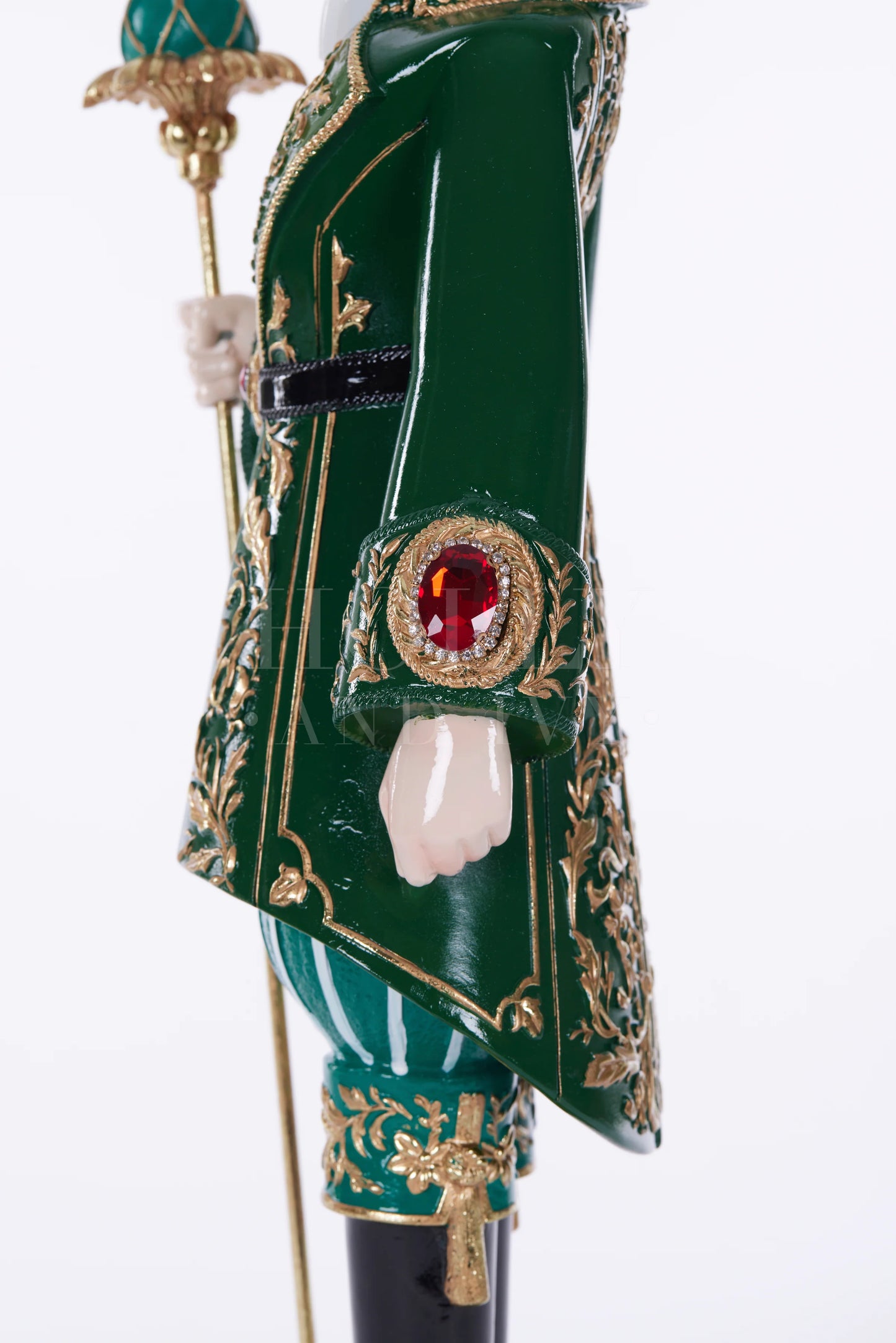 Emerald Granduer Nutcracker With Staff