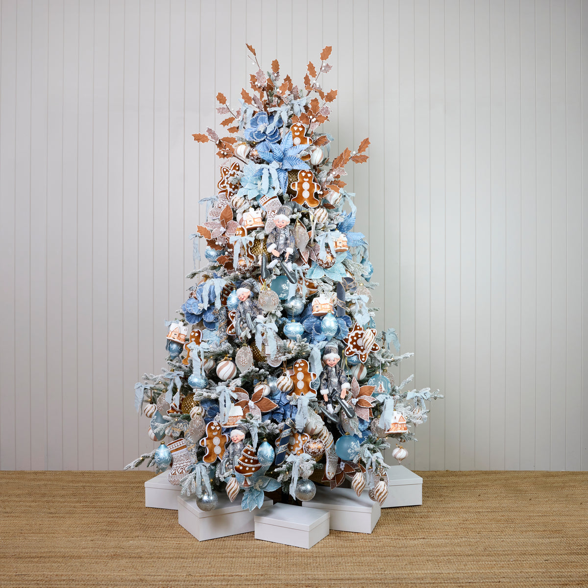 Bluebell Bakehouse Ornament Package - 7.5FT - 8FT