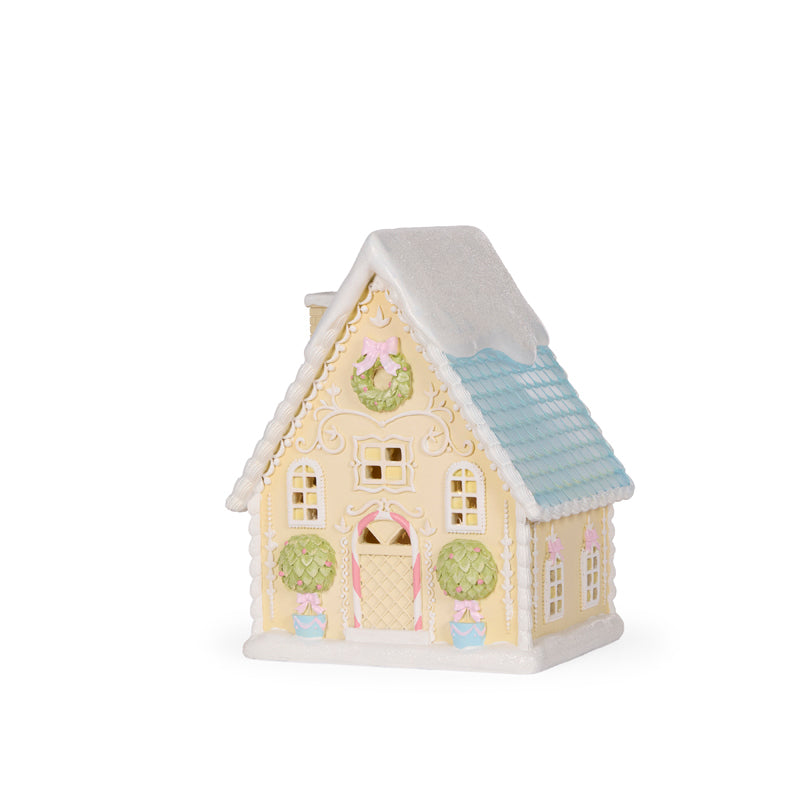 PIPED PATISSERIE GINGERBREAD COTTAGE