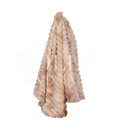 Natural Fur Tree Skirt