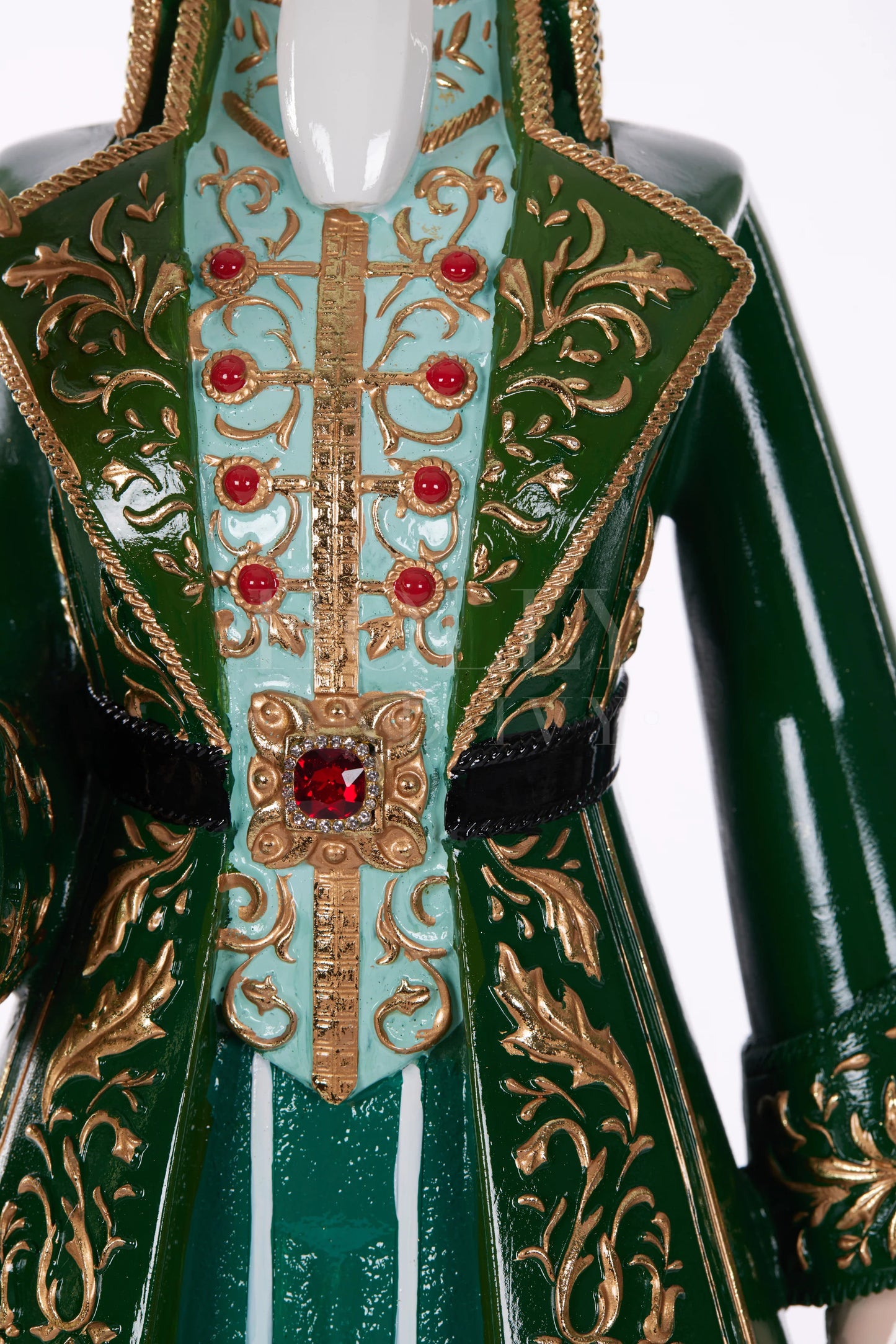 Emerald Granduer Nutcracker With Staff