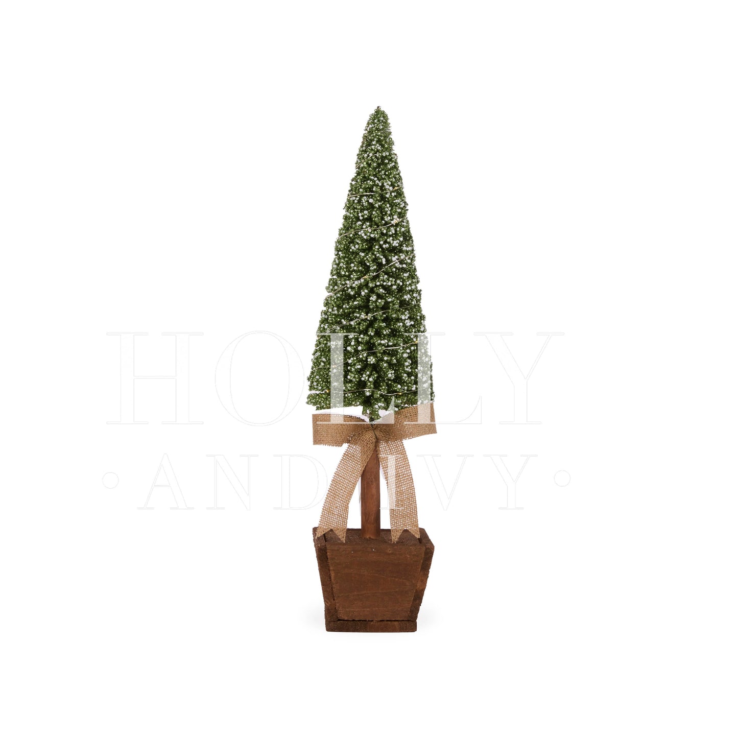 MEDIUM GREEN TOPIARY TREE