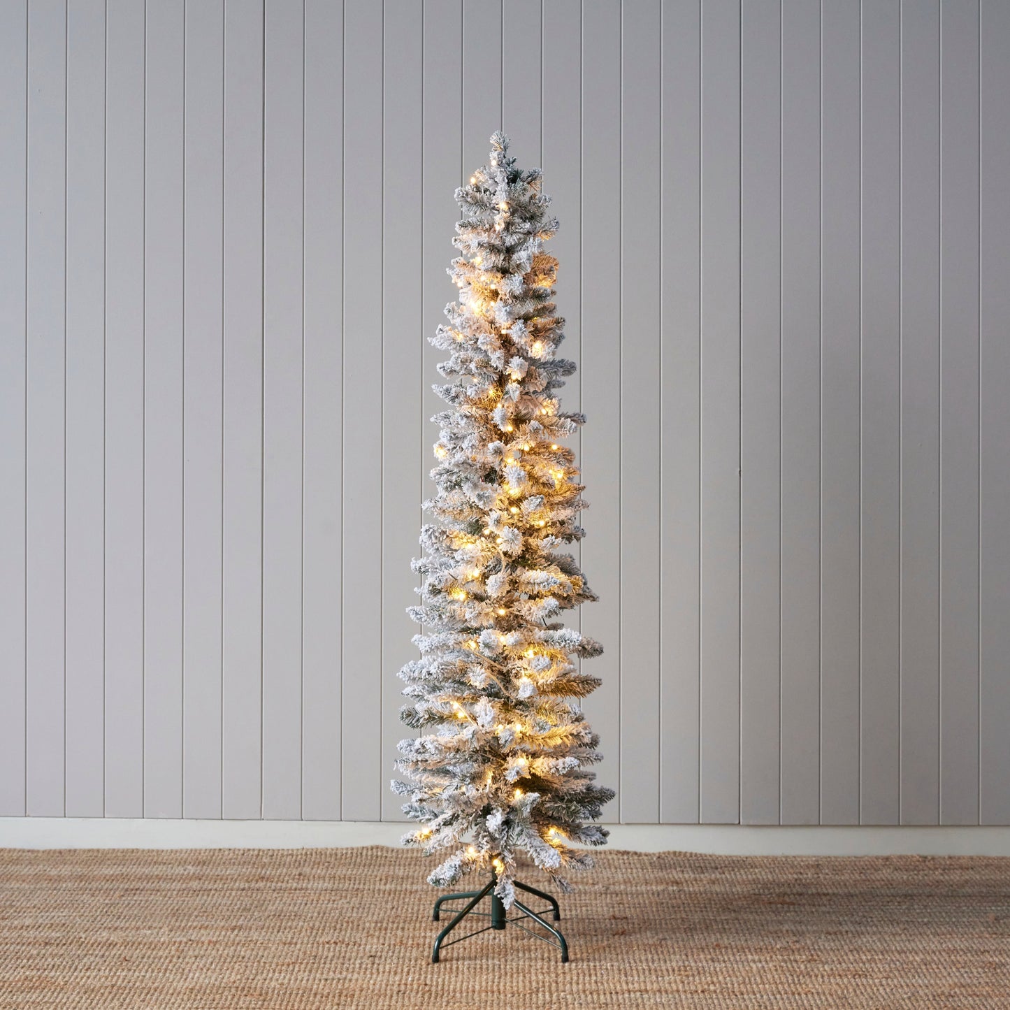 5.5 Ft Scandinavian Fir Snow Tree - 100 Led