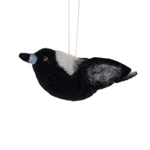 Load image into Gallery viewer, Wool Magpie
