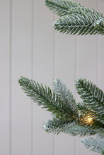 Load image into Gallery viewer, 220 Cm Led Snowy Spruce Tree
