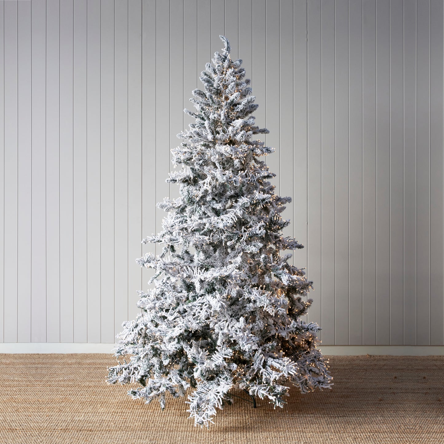 7 Ft Snowy Nordic Fir Tree - 6500 Led